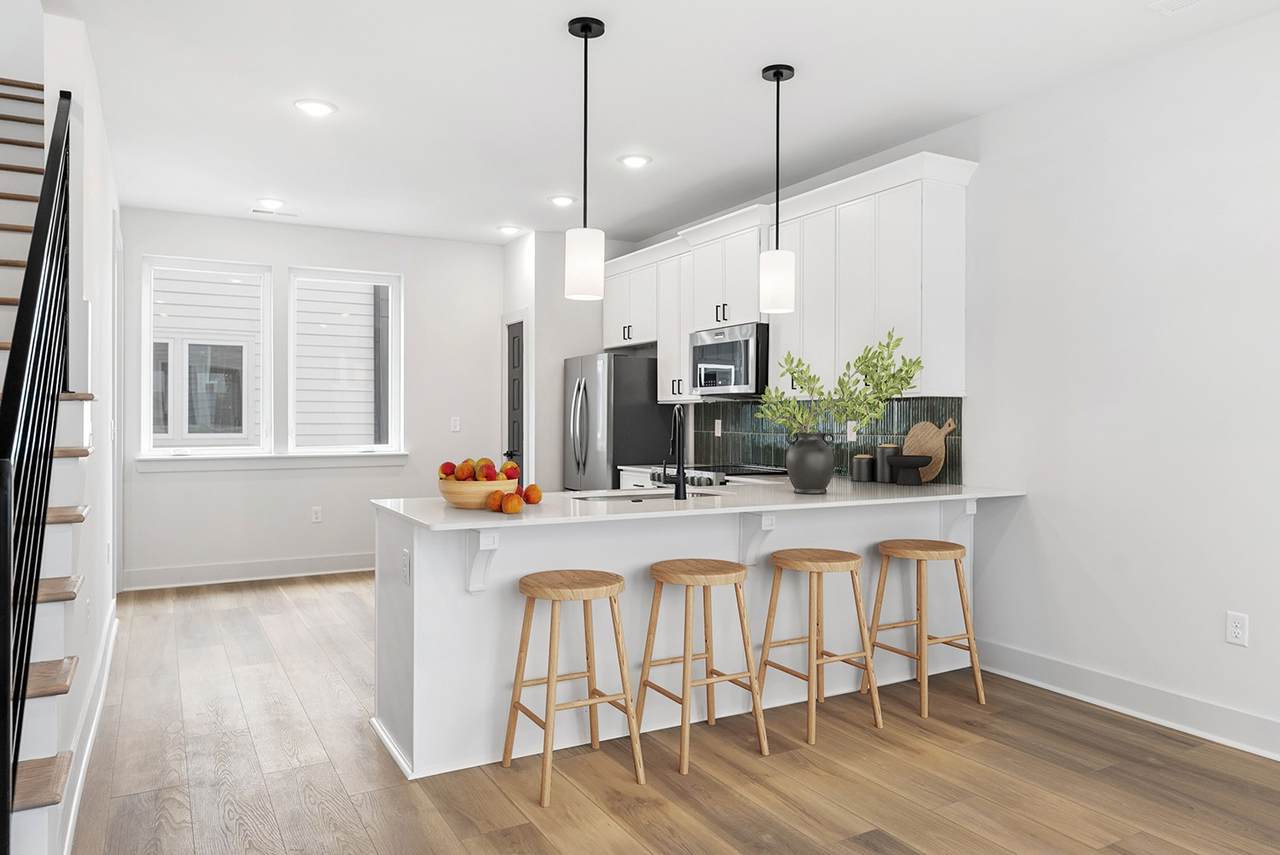 303 Normans Ct - Photo 1