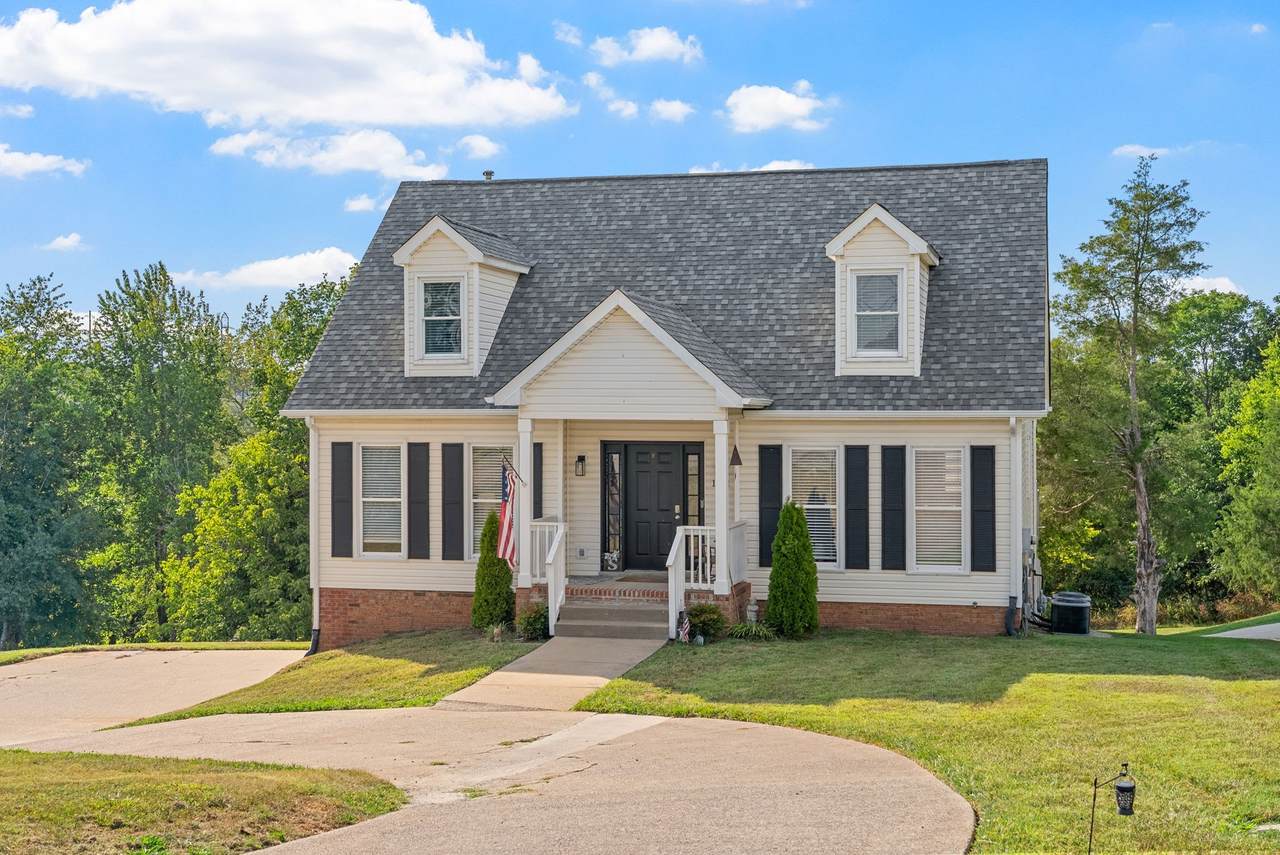 1541 Homeplace Ct - Photo 1