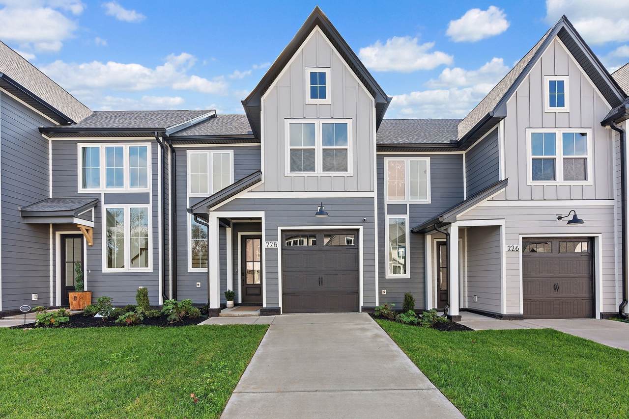 3611 Simba Lane - Photo 1