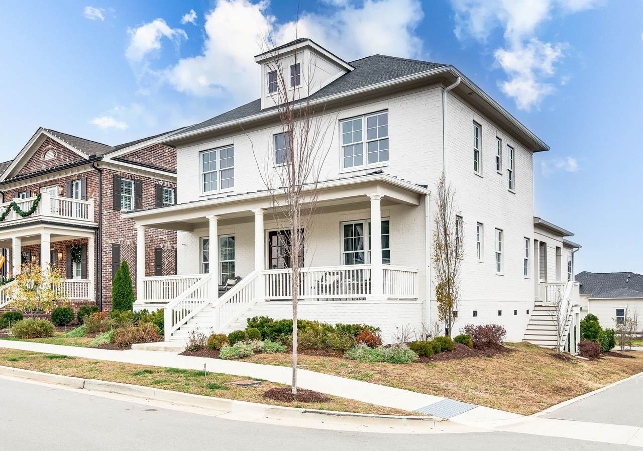 1204 Luckett Rd - Photo 1