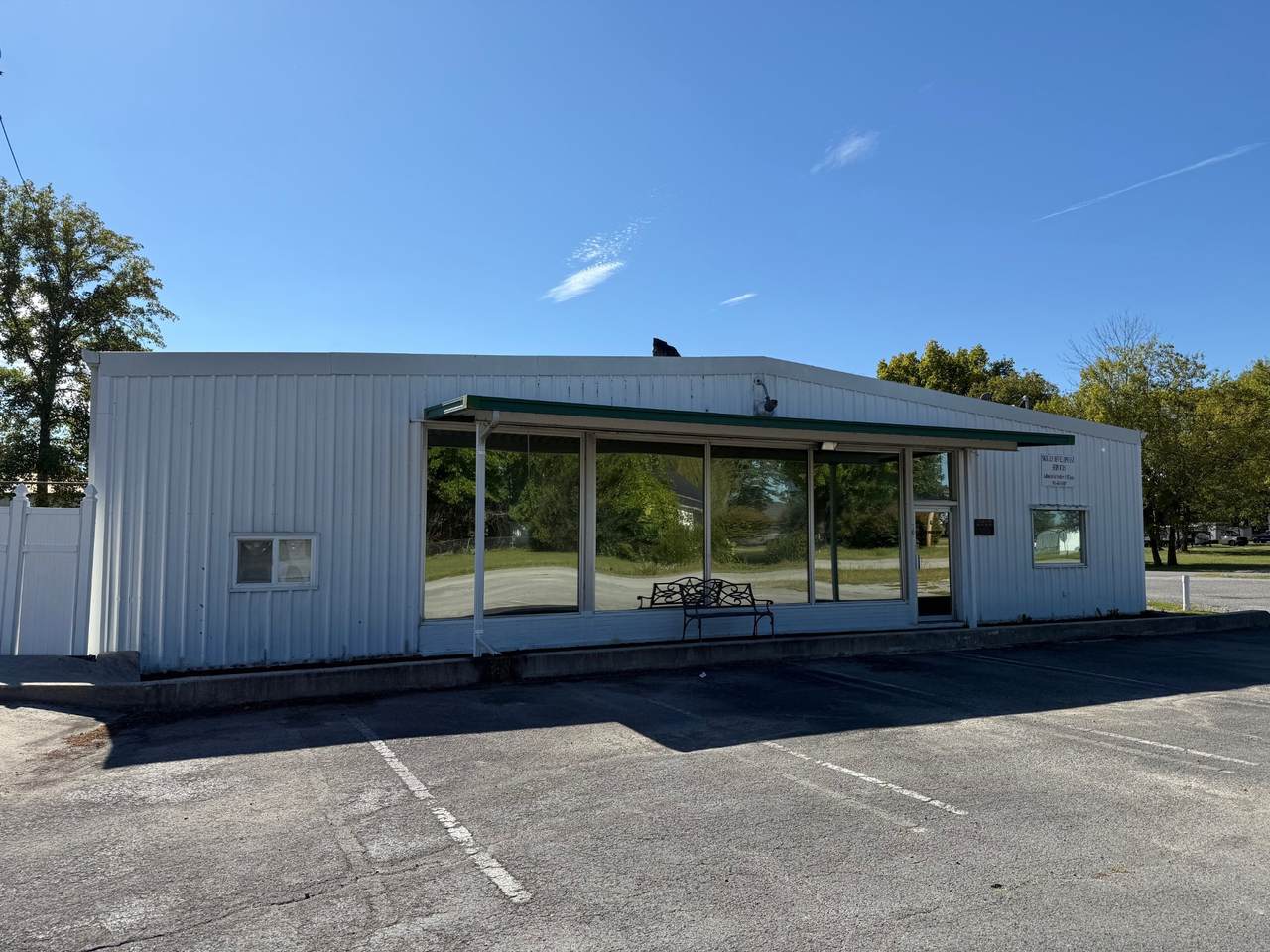 704 S Washington St - Photo 1