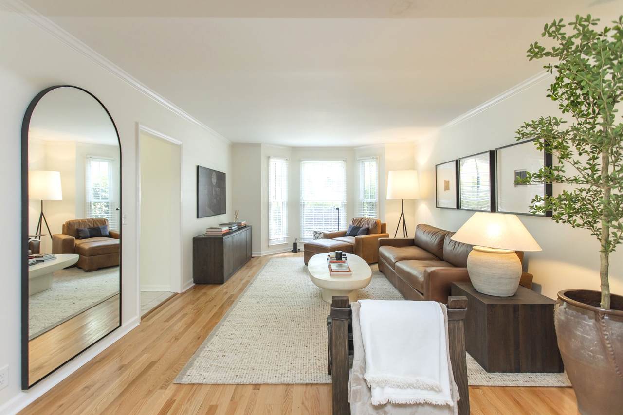 4400 Belmont Park Ter - Photo 1