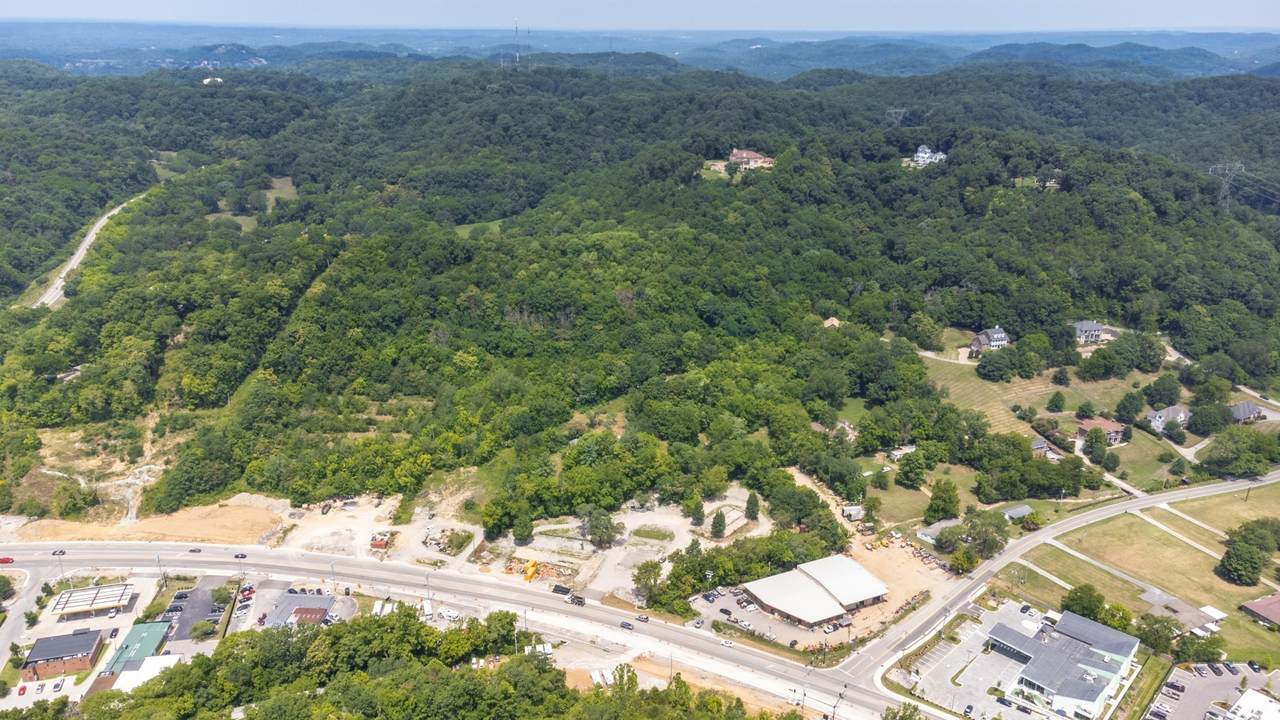 https://bt-photos.global.ssl.fastly.net/nashville/1280_boomver_1_RTC3061528-1.jpg