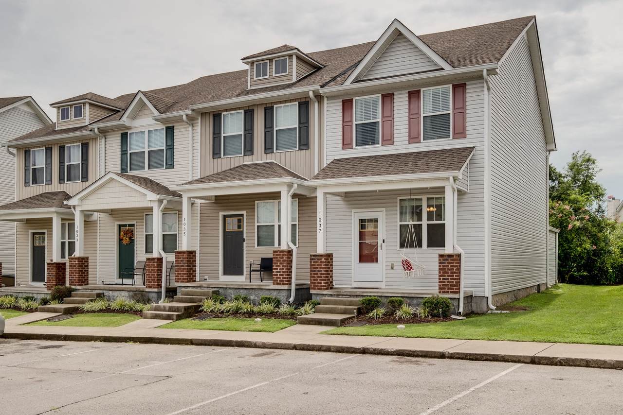 1037 Capital Funds Ct - Photo 1