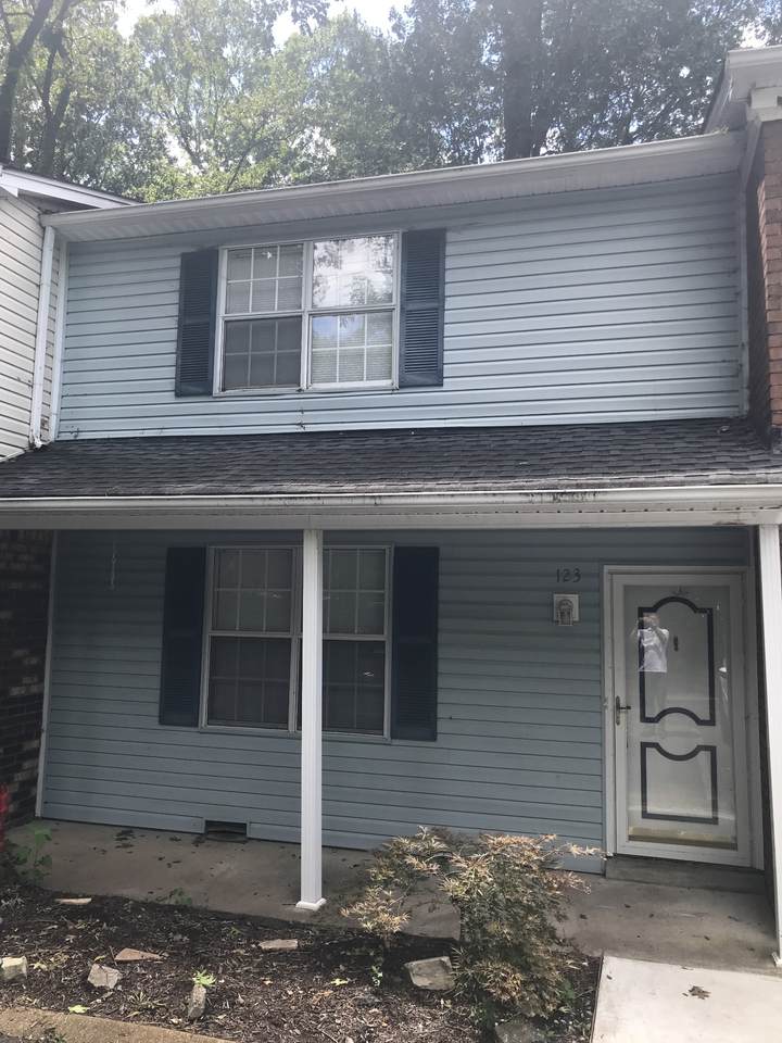 123 Five Oaks Dr - Photo 1