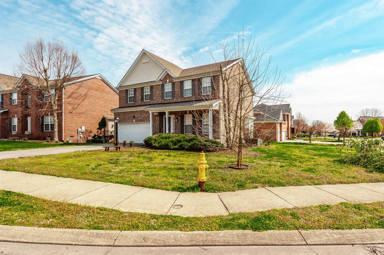 133 Cabin Branch Circle - Photo 1