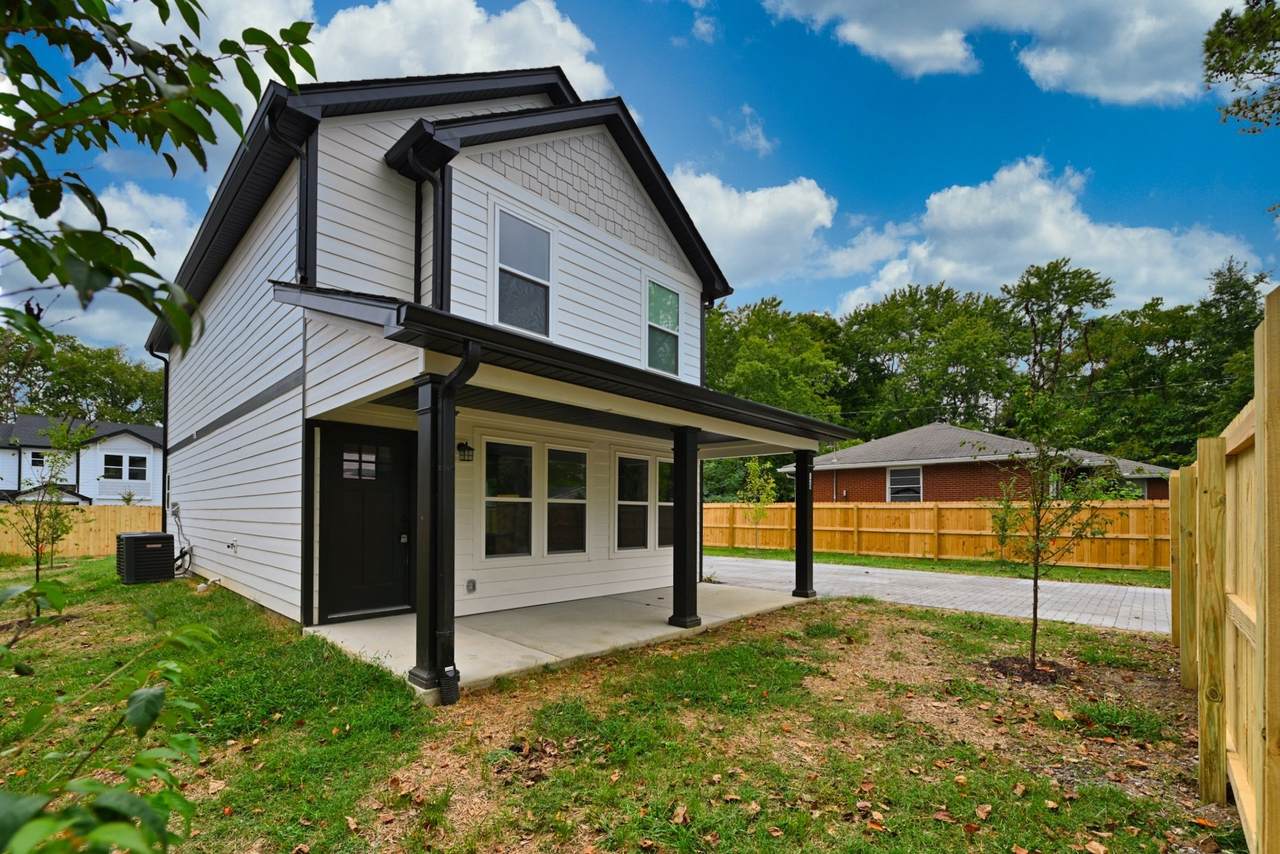 146 N Trigg Ave - Photo 1