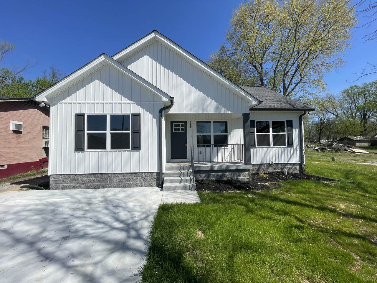 561 20th Ave - Photo 1