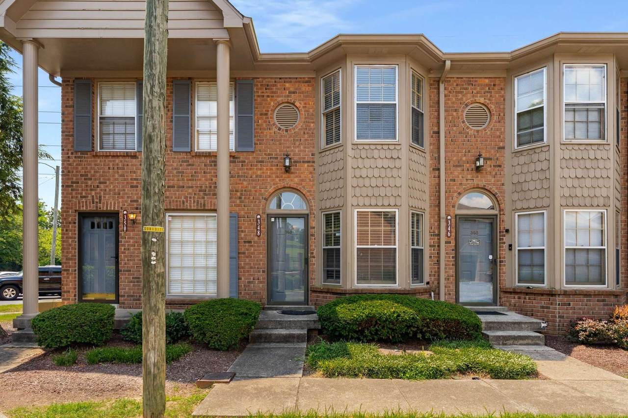 348 Hickory Pl - Photo 1