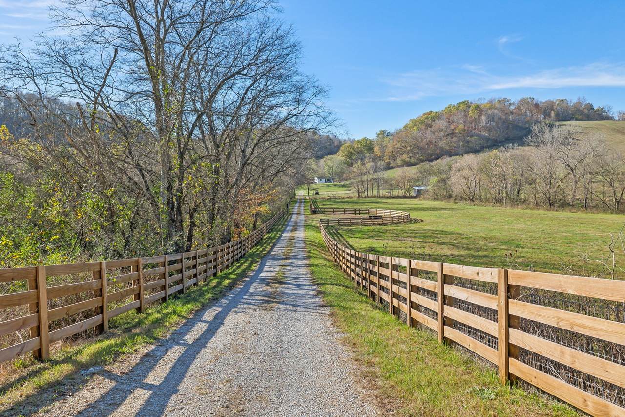 https://bt-photos.global.ssl.fastly.net/nashville/1280_boomver_1_RTC3068273-1.jpg