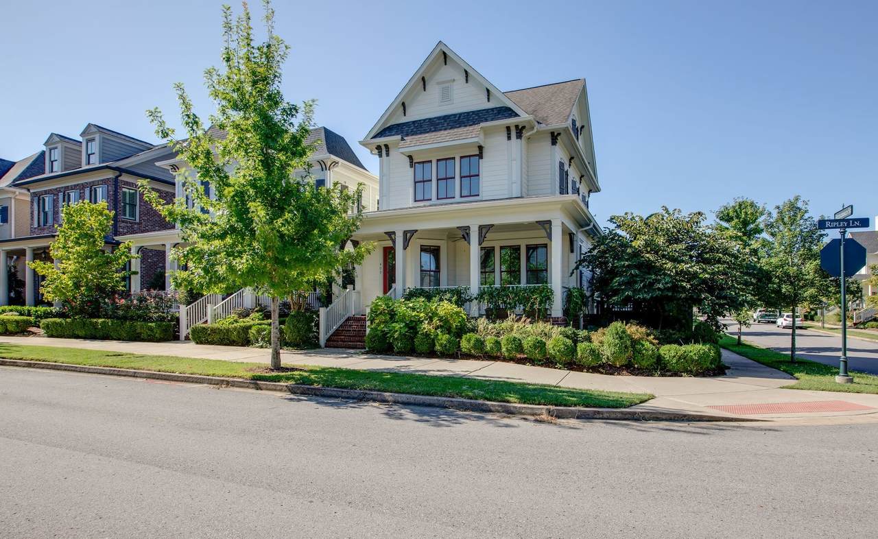 400 Ripley Ln - Photo 1