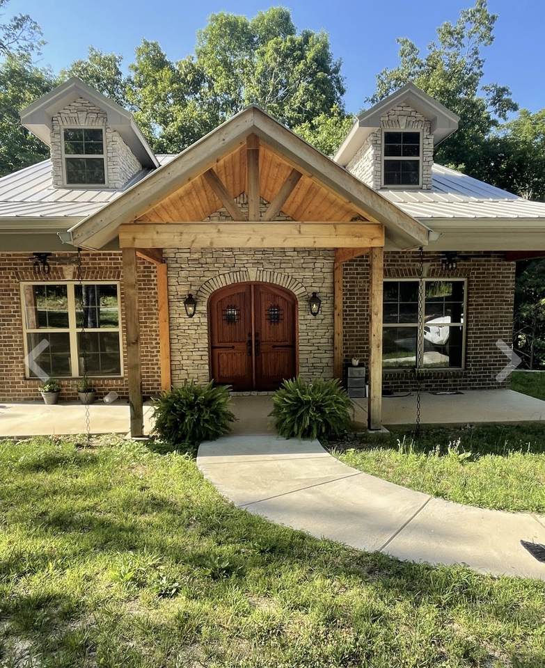 1423 Cc Rd - Photo 1