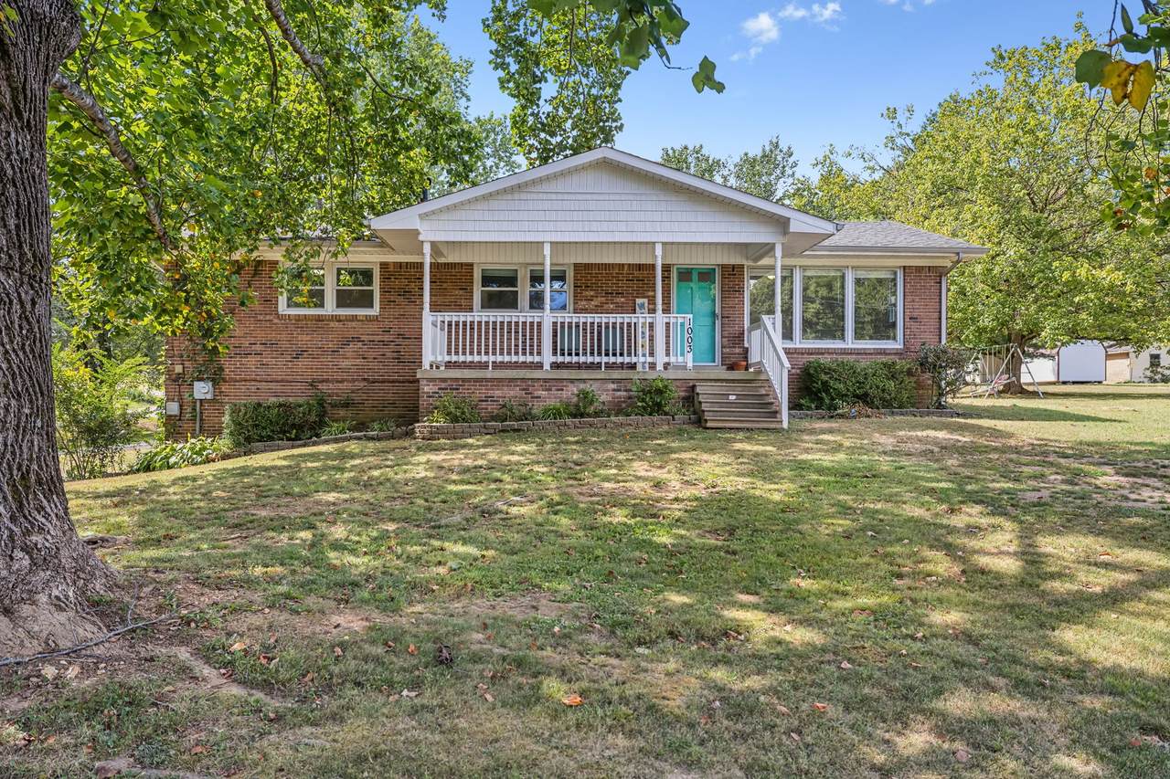 1003 Hickory St - Photo 1