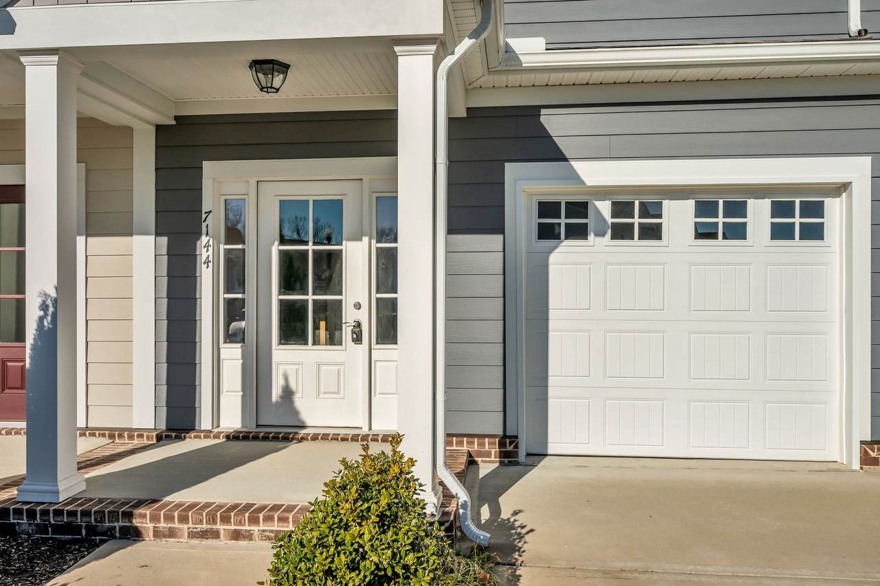 7144 Gracious Dr - Photo 1