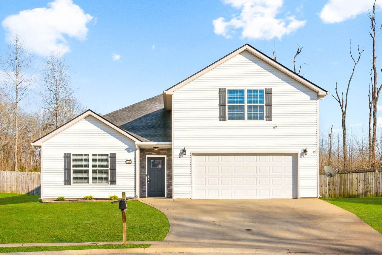 1676 Putnum Dr - Photo 1