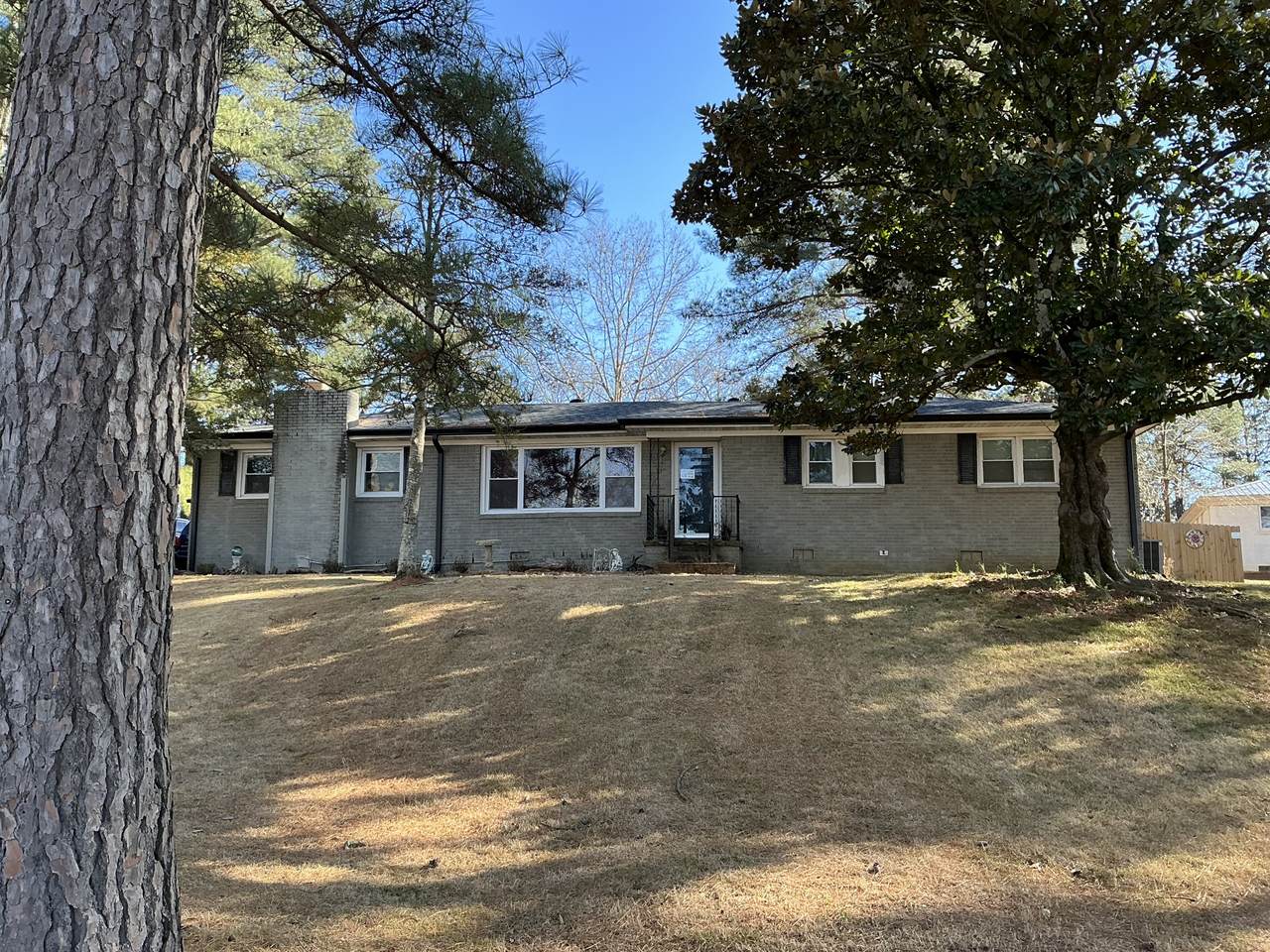 130 Turnpike Ave - Photo 1