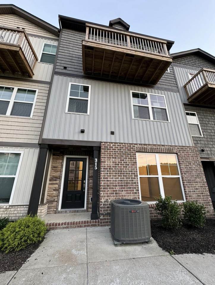 315 Jerry Butler Dr - Photo 1