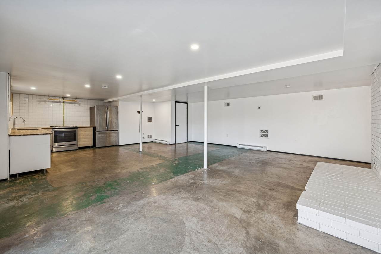 855 Rose Park Dr - Photo 1