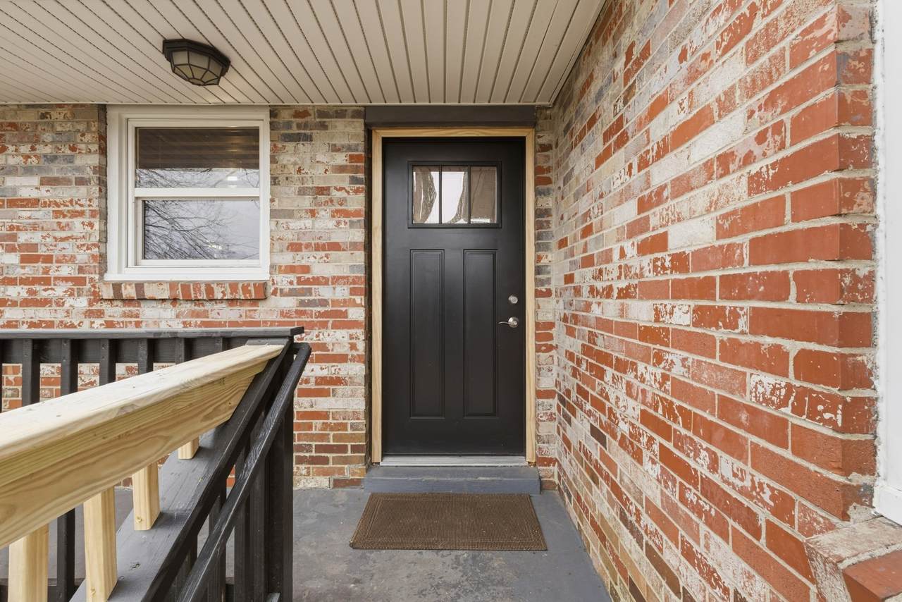 516 Roosevelt Ave - Photo 1