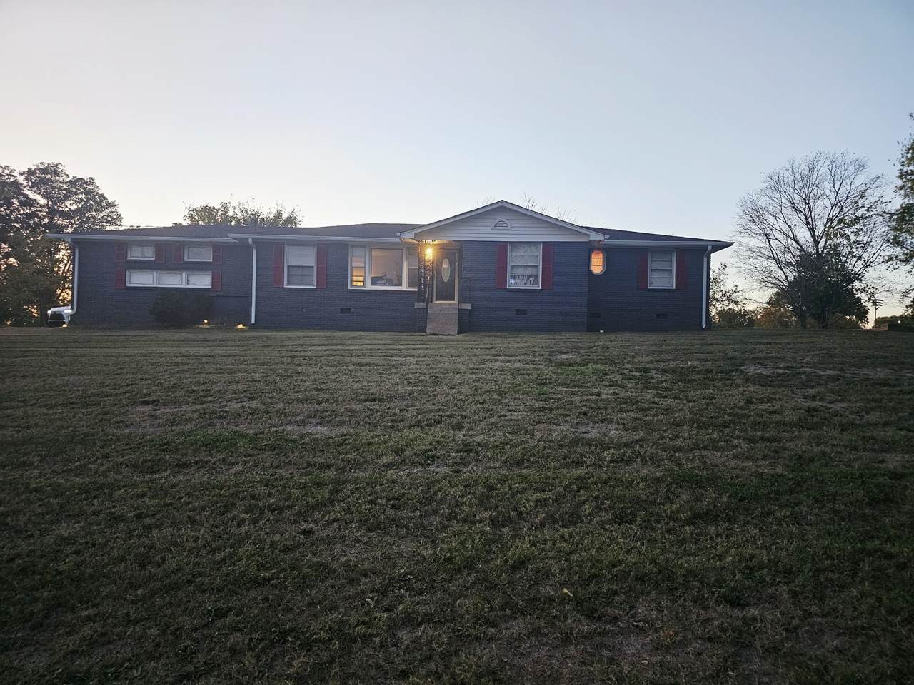 4060 Yoest Dr - Photo 1