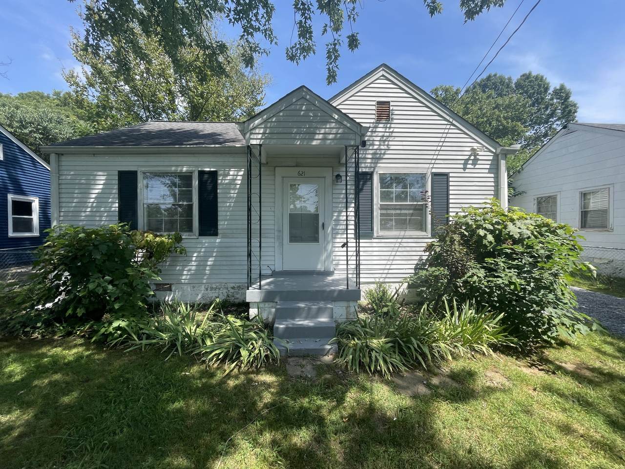 621 Cheryl Ave - Photo 1