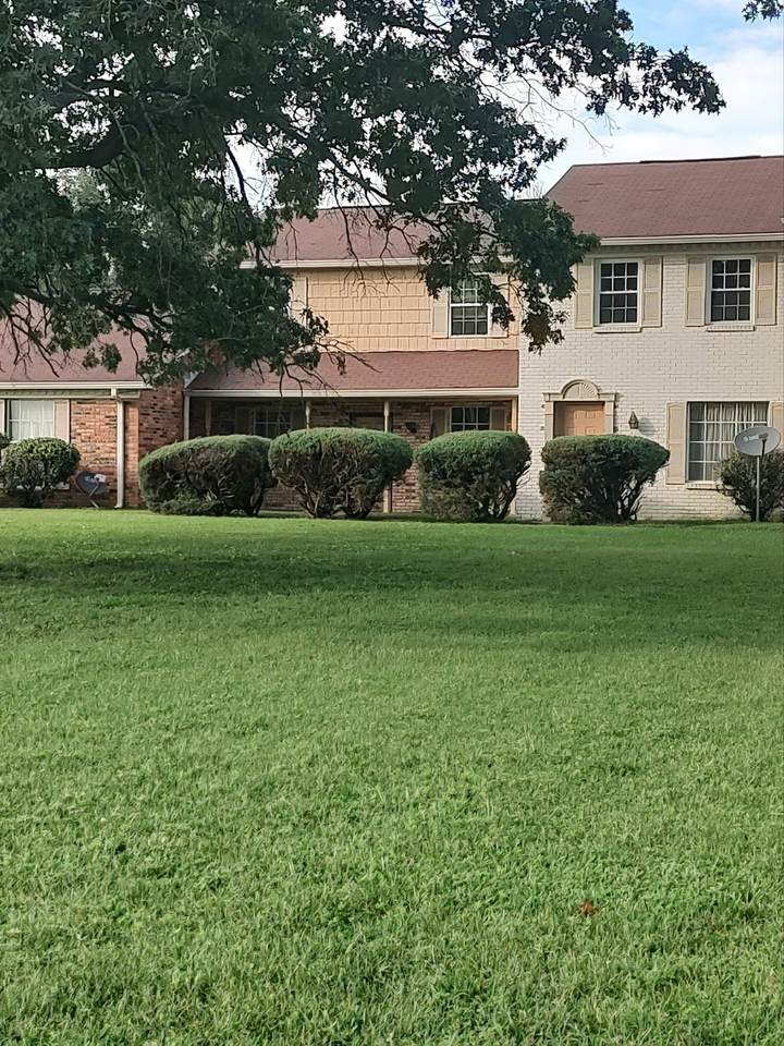 1301 Neelys Bend Rd - Photo 1