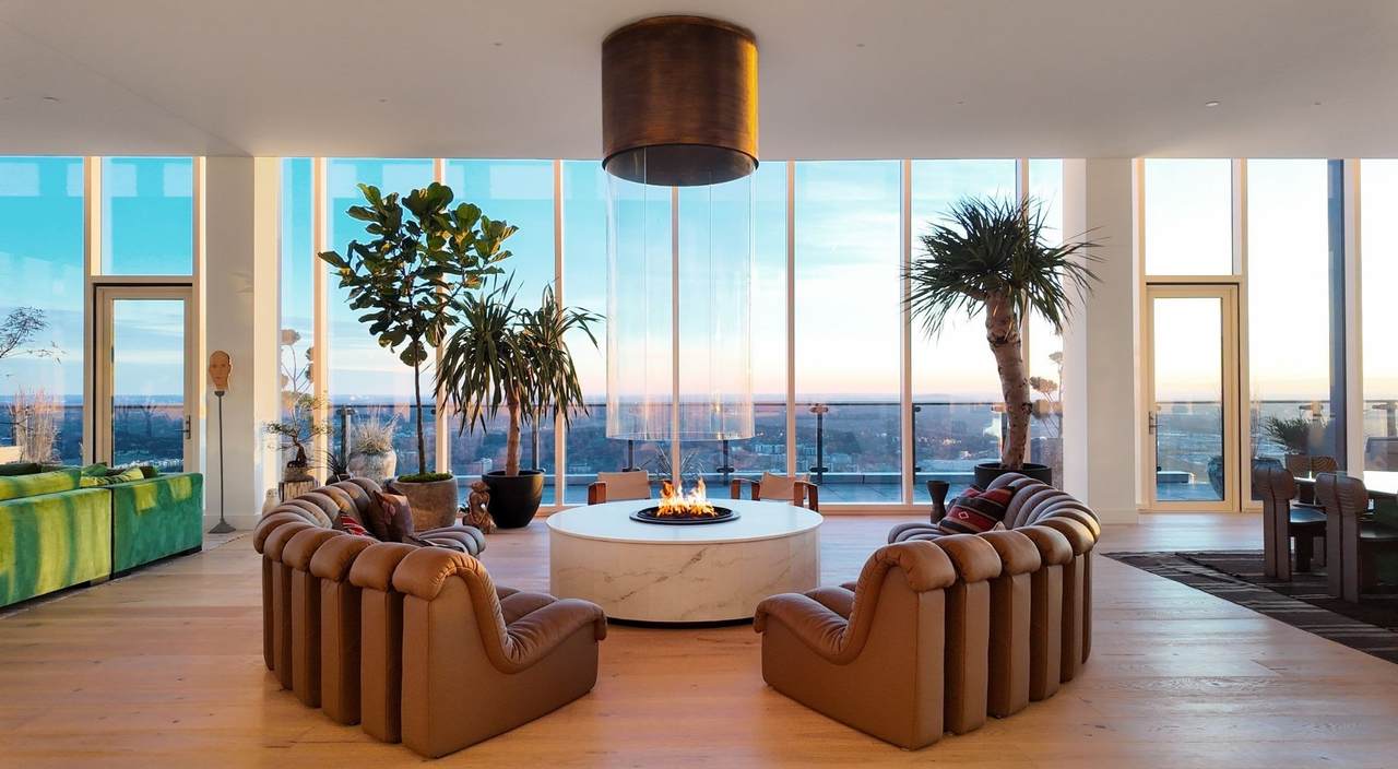 160 2nd Ave - Photo 1