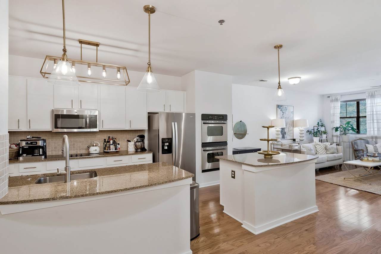 1803 Broadway - Photo 1