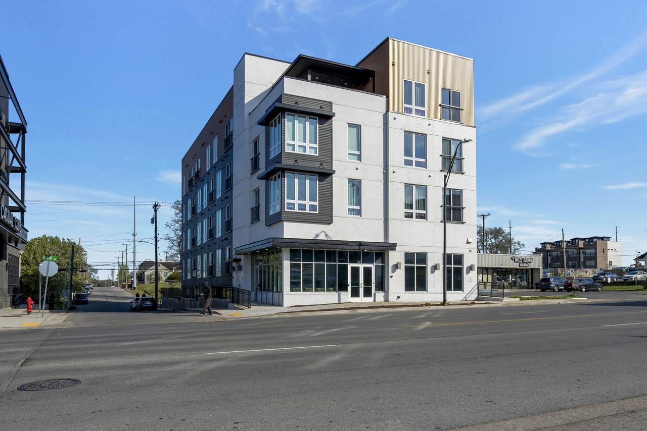 815 Main St - Photo 1