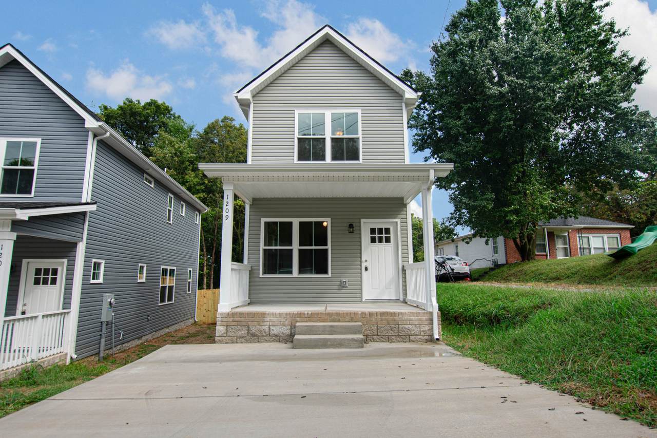 1209 Vine Street - Photo 1