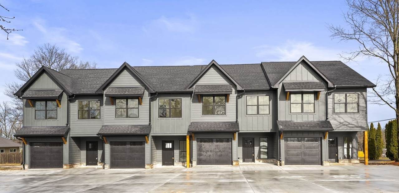 211 S Porter St - Photo 1