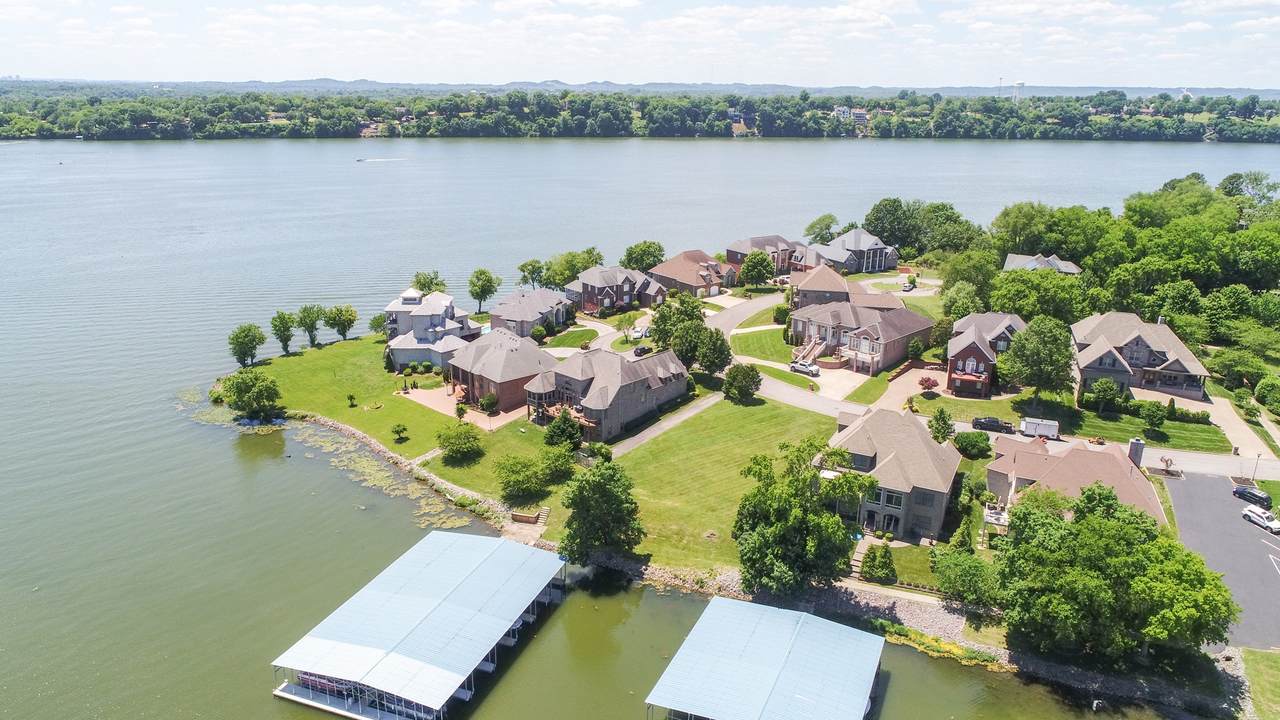 https://bt-photos.global.ssl.fastly.net/nashville/1280_boomver_1_RTC3072598-1.jpg