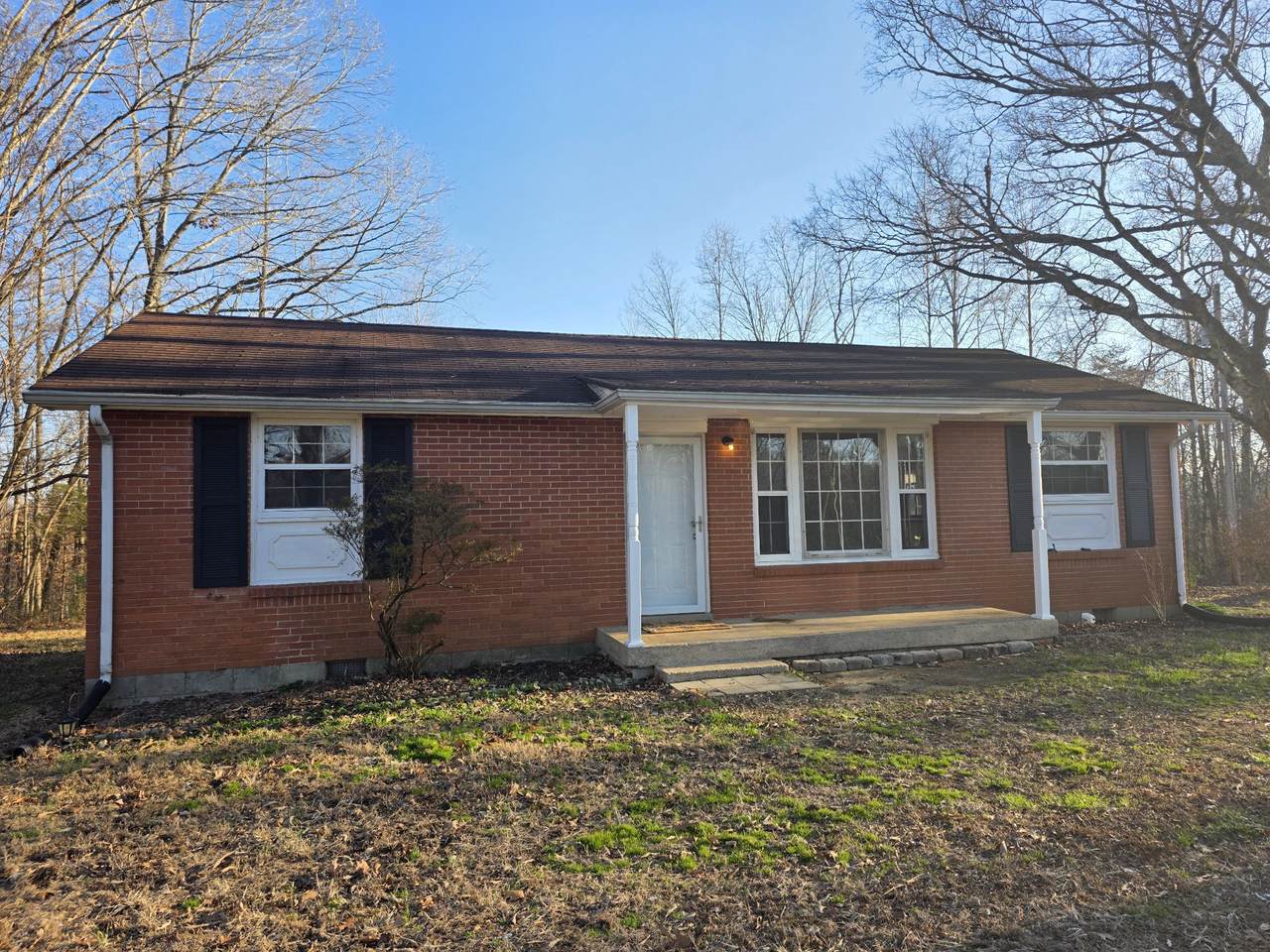 1497 Mount Pleasant Rd - Photo 1