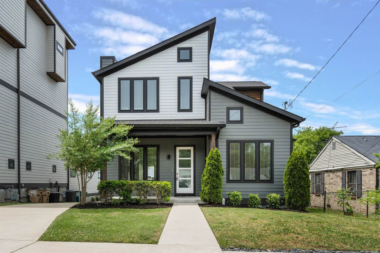 1202 Katie Ave - Photo 1