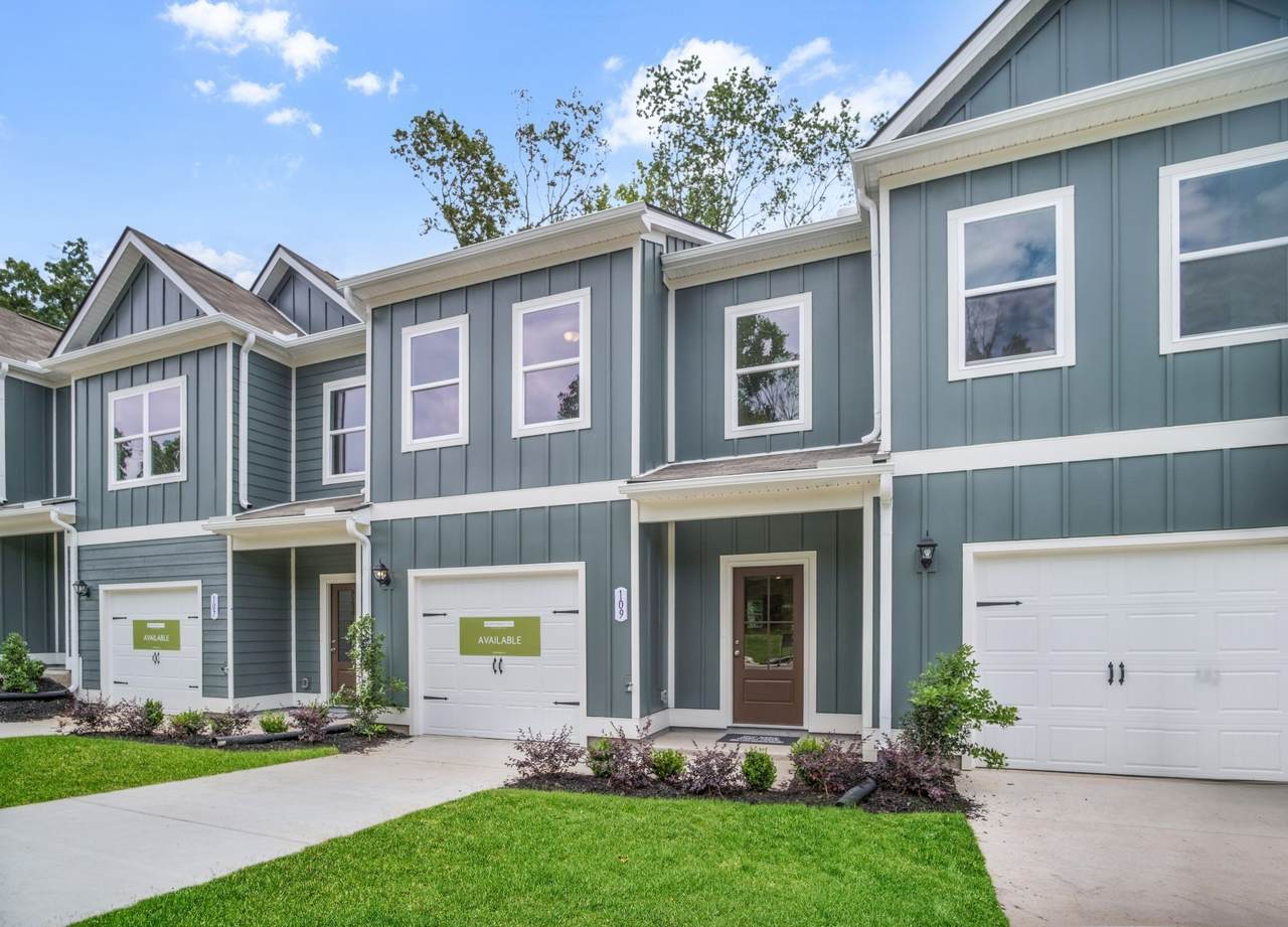 105 Ironhorse Way - Photo 1