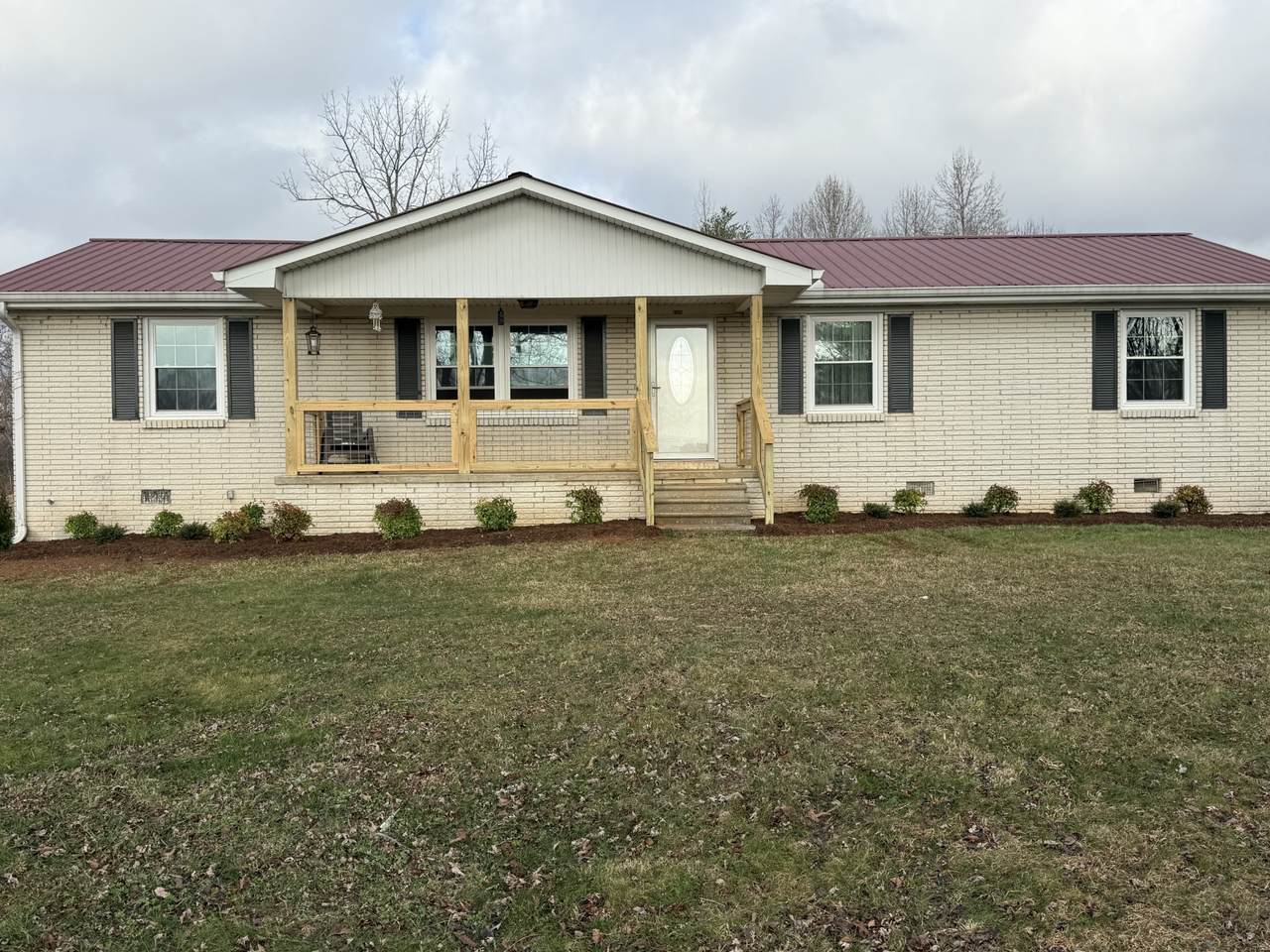 1528 Dry Creek Rd - Photo 1