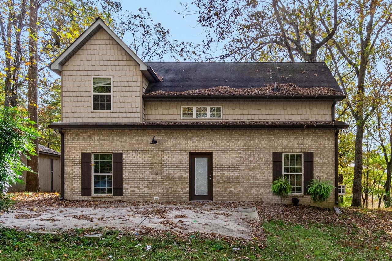 251 Oak Dr - Photo 1