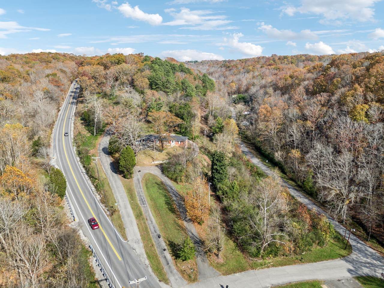 404 Van Hook Dr - Photo 1