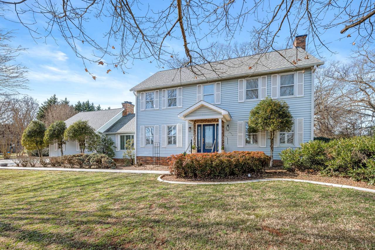 656 Shadowbrook Rd - Photo 1