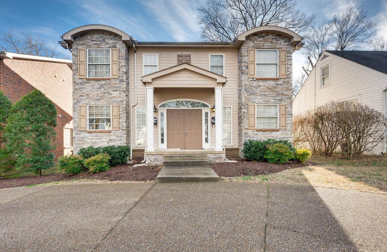 2615 Belcourt Ave - Photo 1