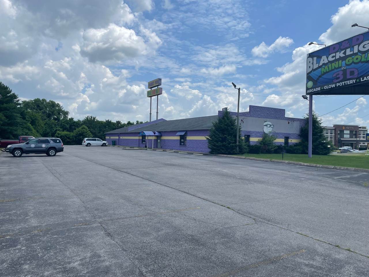 https://bt-photos.global.ssl.fastly.net/nashville/1280_boomver_1_RTC3079899-1.jpg