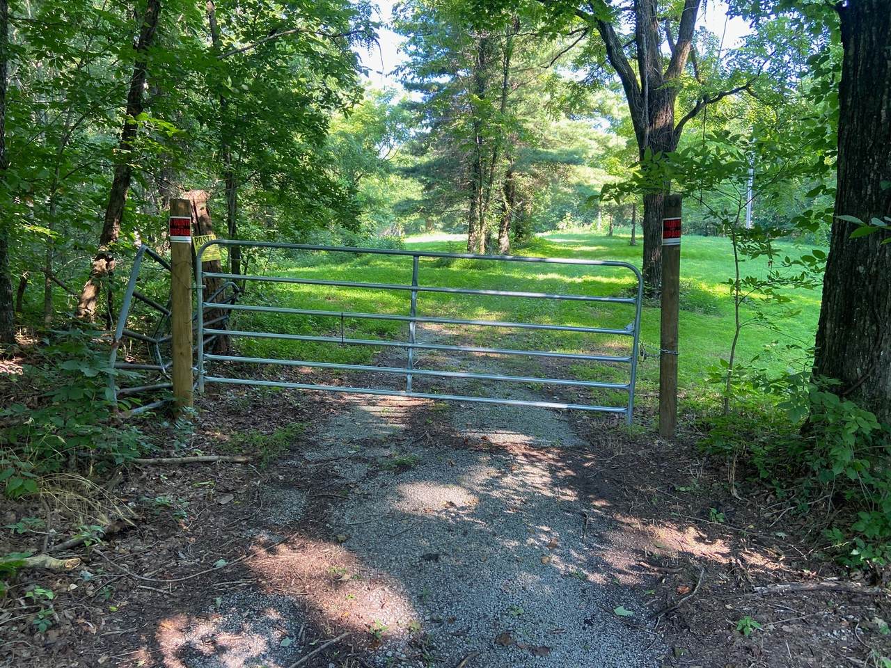 3147 Dale Ridge Rd - Photo 1