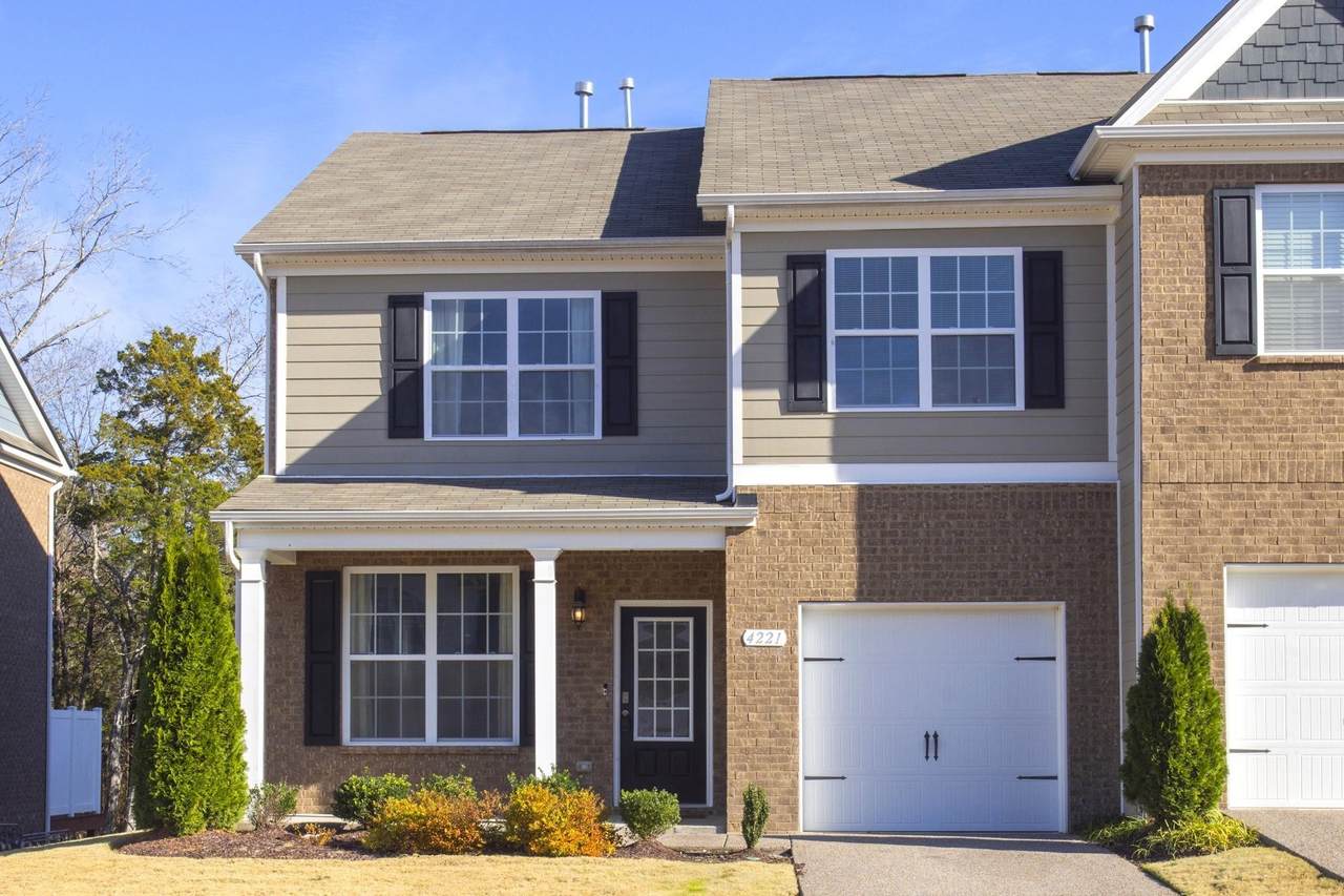 4221 Grapevine Loop - Photo 1