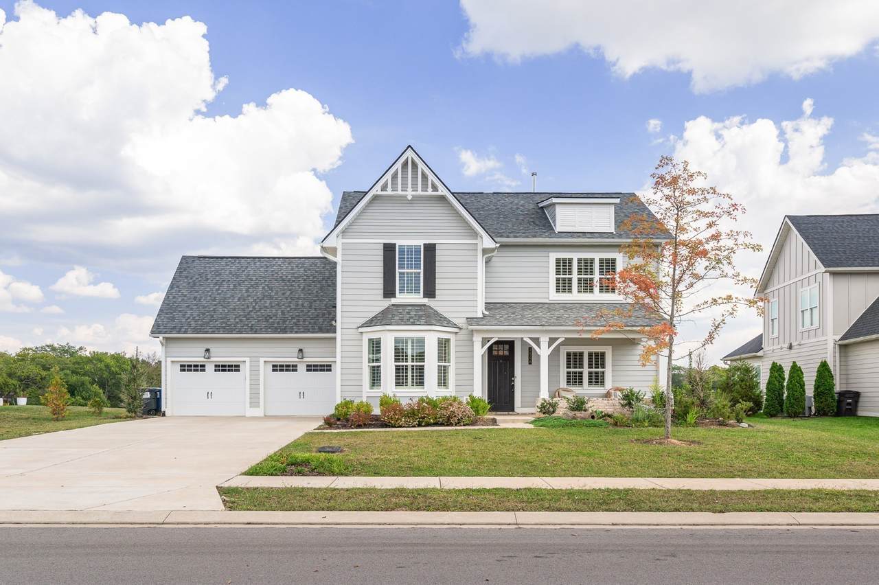 7546 Delancey Dr - Photo 1