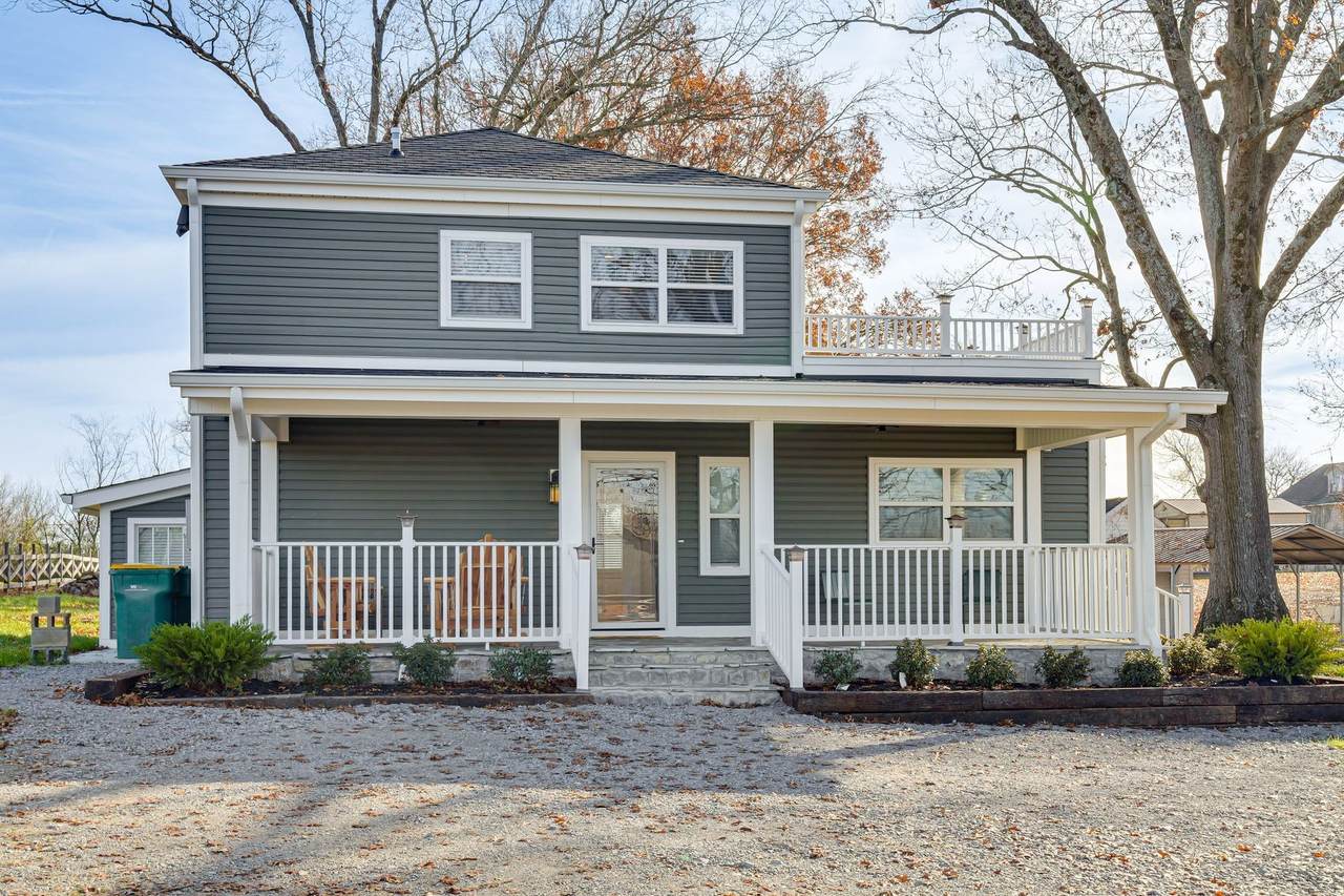 335 E Hill Ave - Photo 1