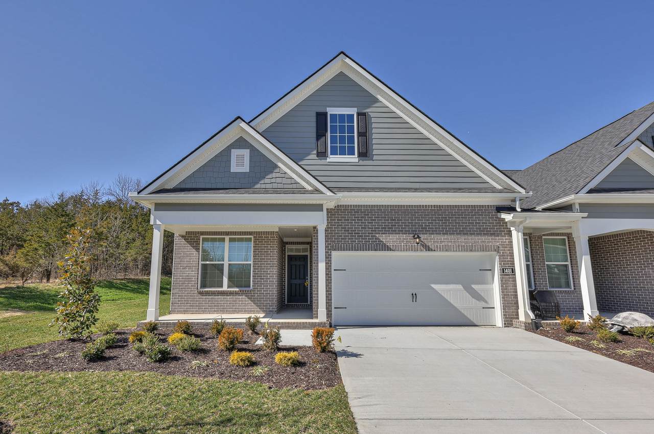 1401 Autumn Leaf Ln - Photo 1
