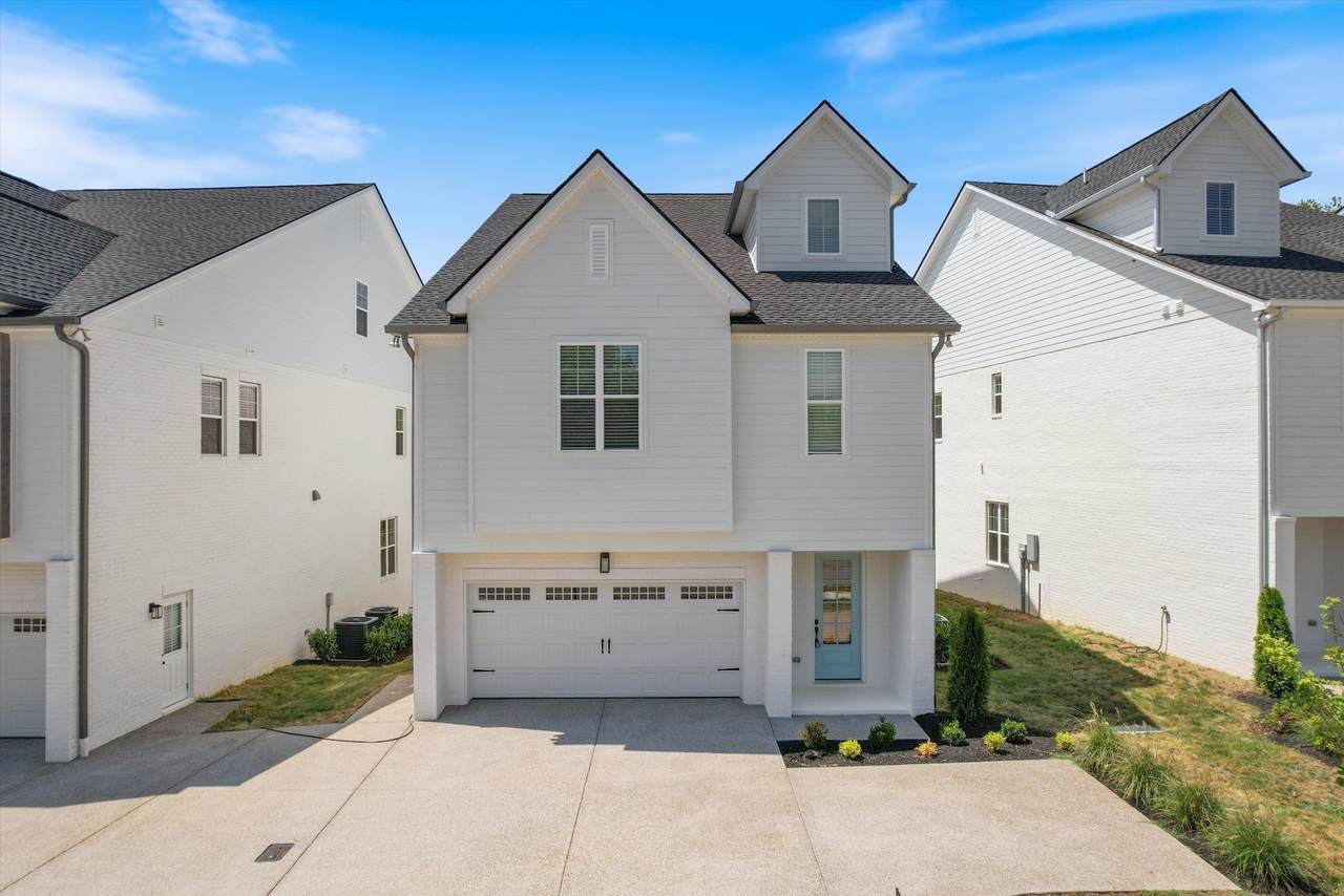 321 Old Shackle Island Rd - Photo 1