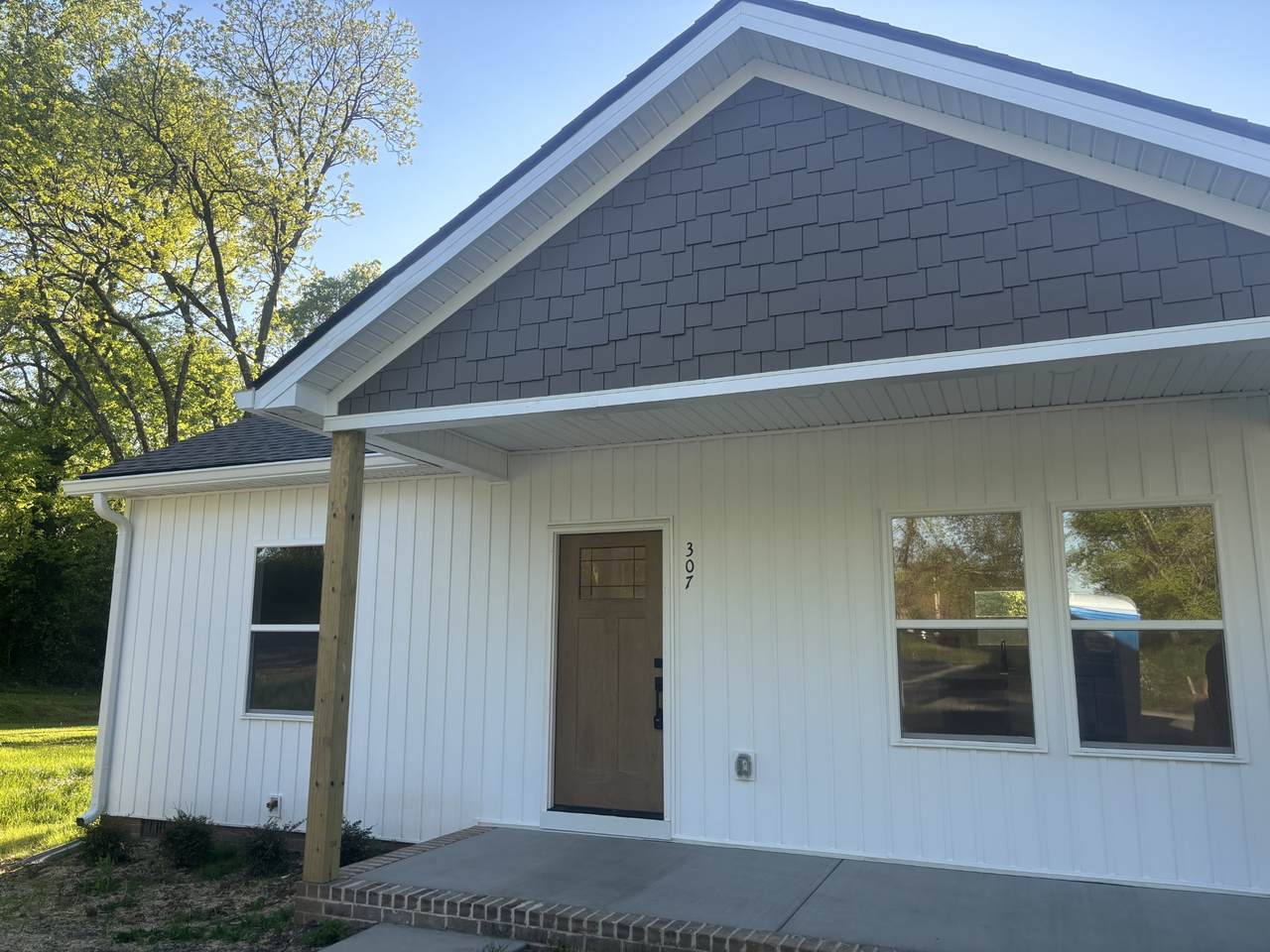 307 N Frierson St - Photo 1