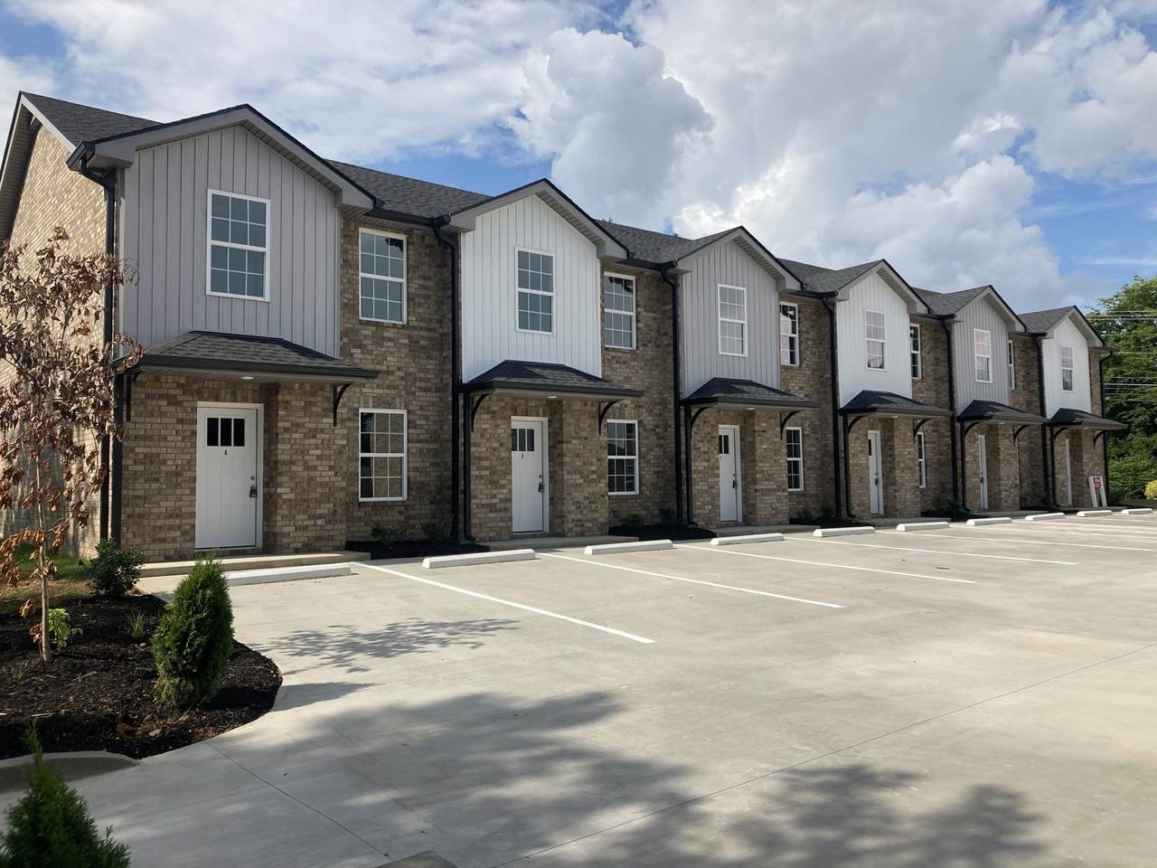 914 Peachers Mill Rd - Photo 1