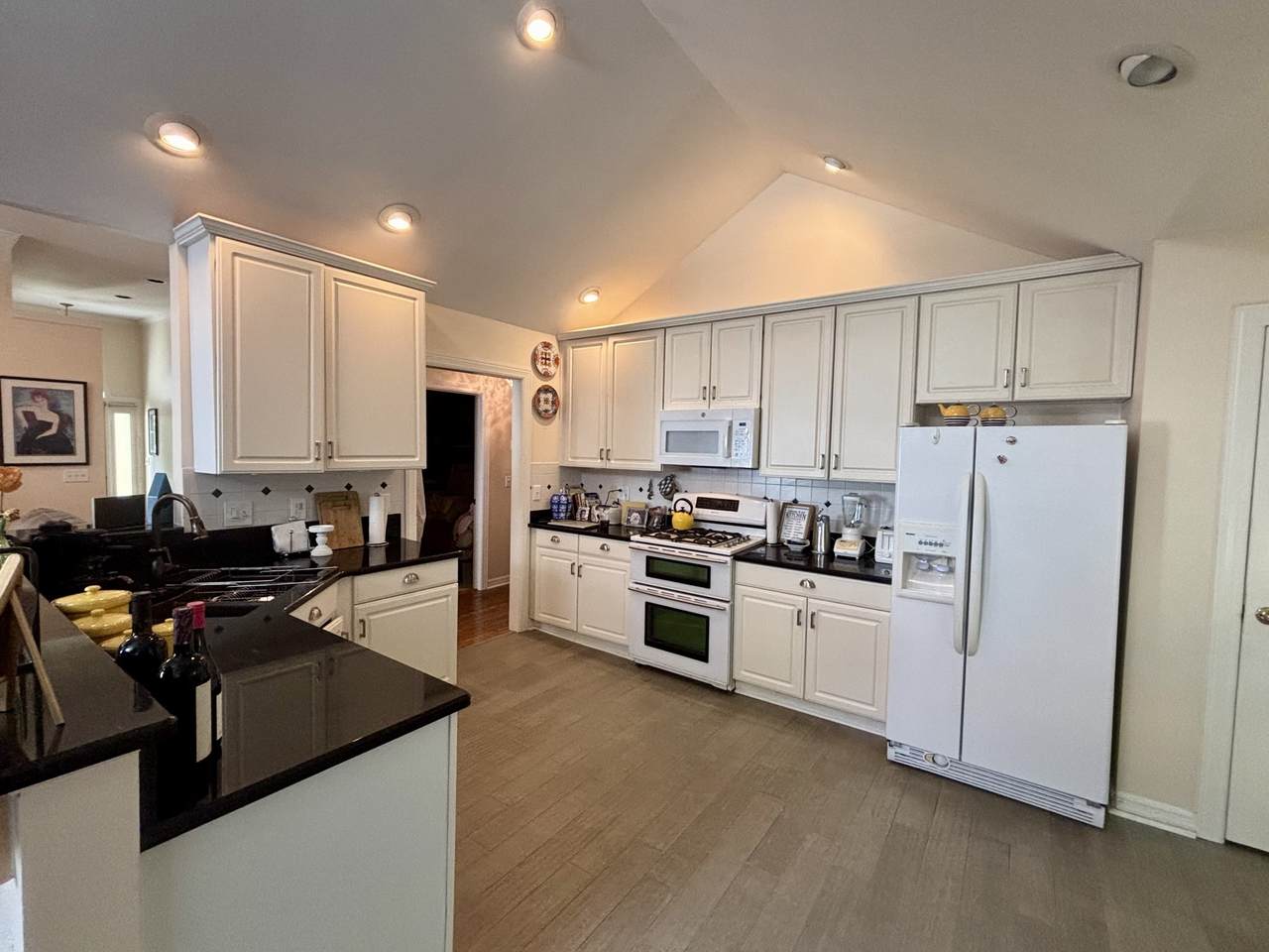 2549 Devon Valley Dr - Photo 1